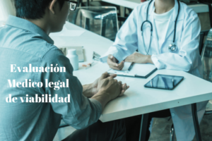 paciente que consulta a un médico para evaluar su estado de salud